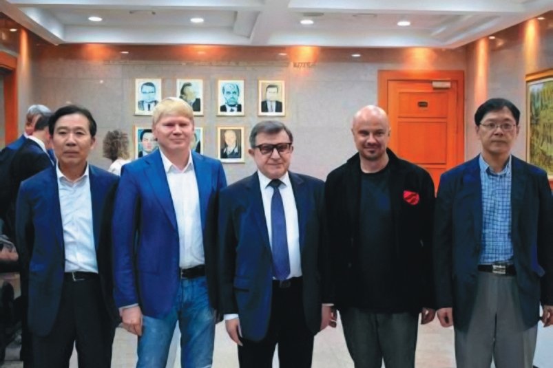 Сближая страны и народы